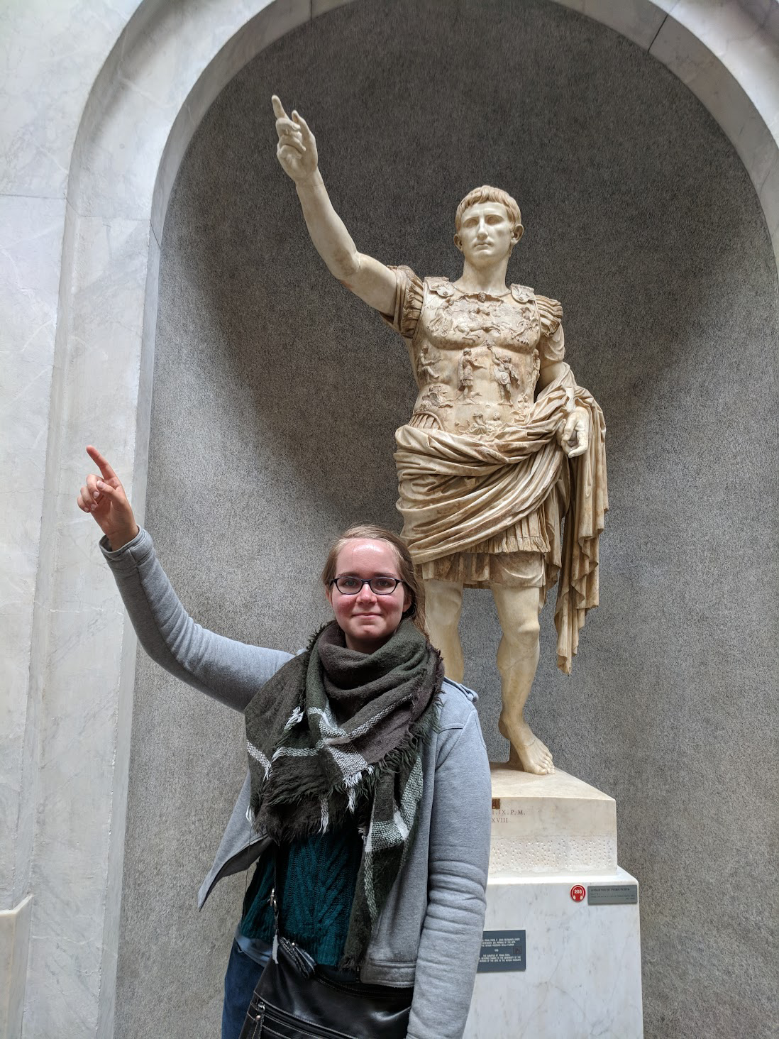 Astrid with the Augustus of Prima Porta